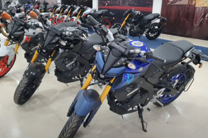 New Year Offer Yamaha MT 15